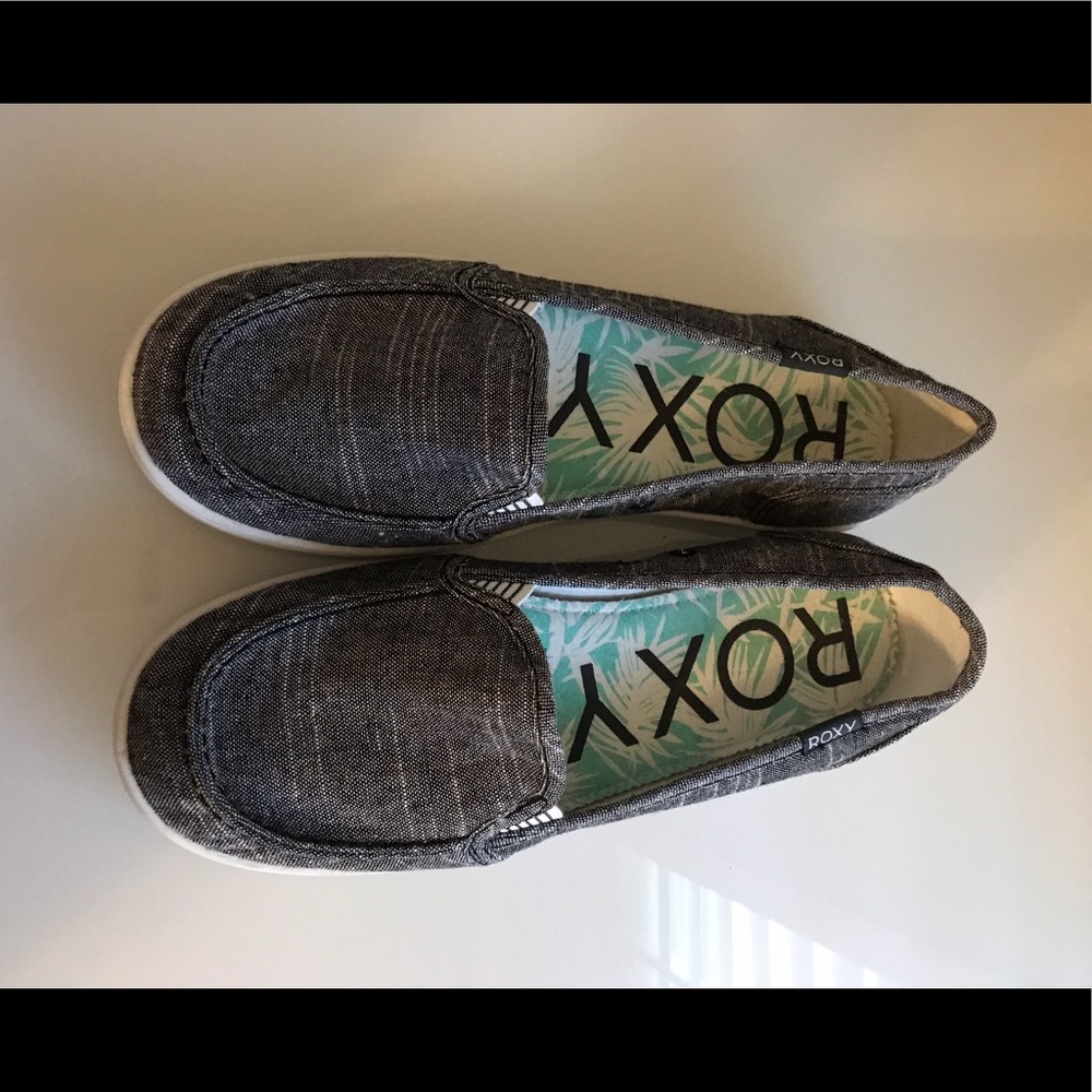 Roxy Slip on Sneaker Size 10